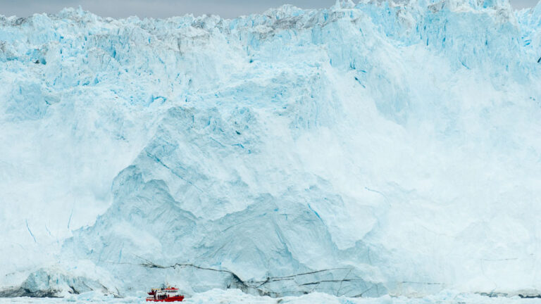 A galcier wall in Greenland